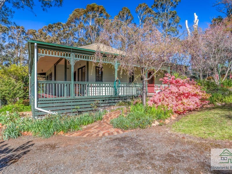 56 Moore Street, Erica