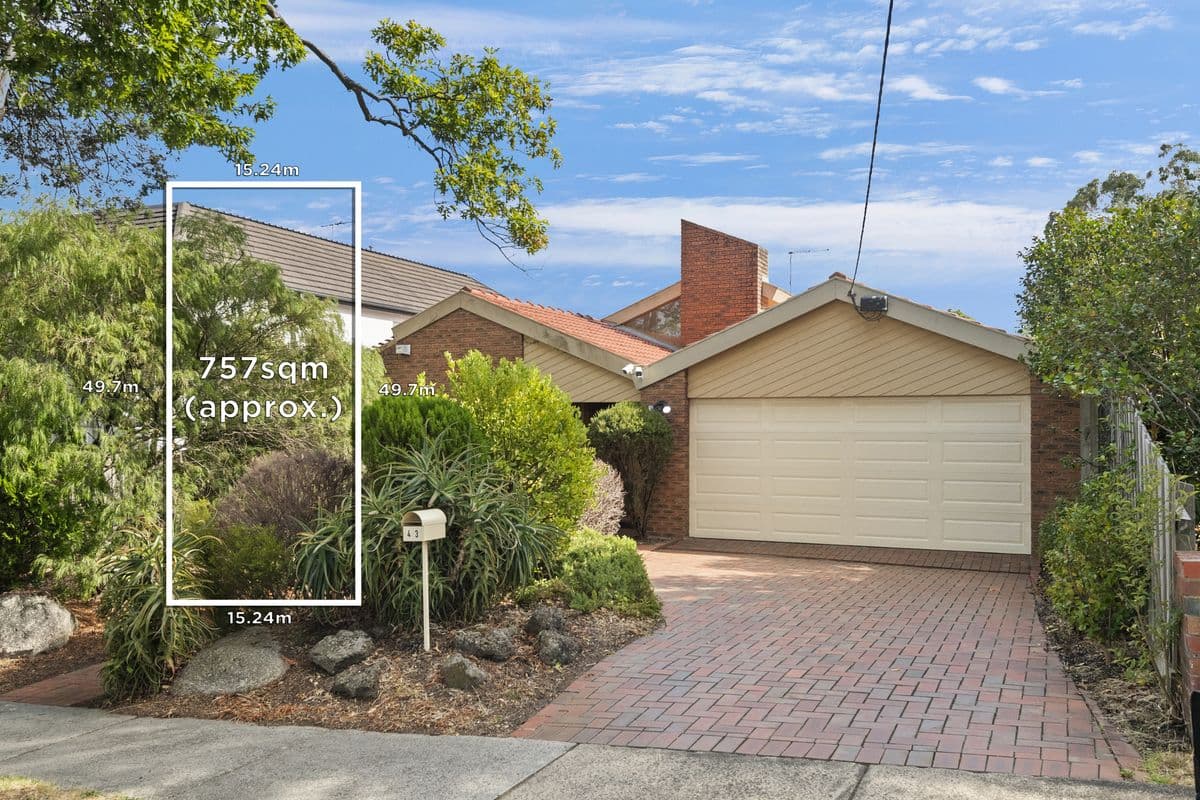 43 Yongala Street