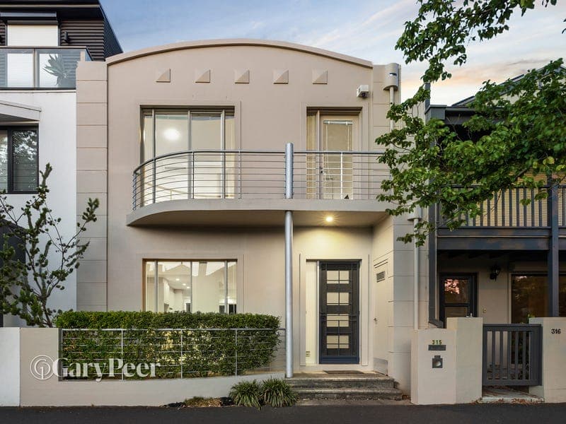 315 Canterbury Road, St Kilda West