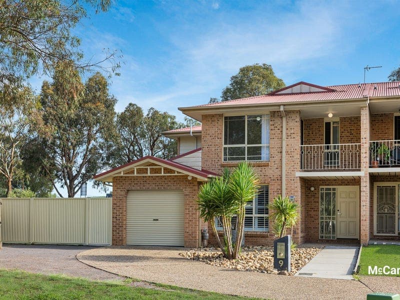 9 Attwood Close, Gordon