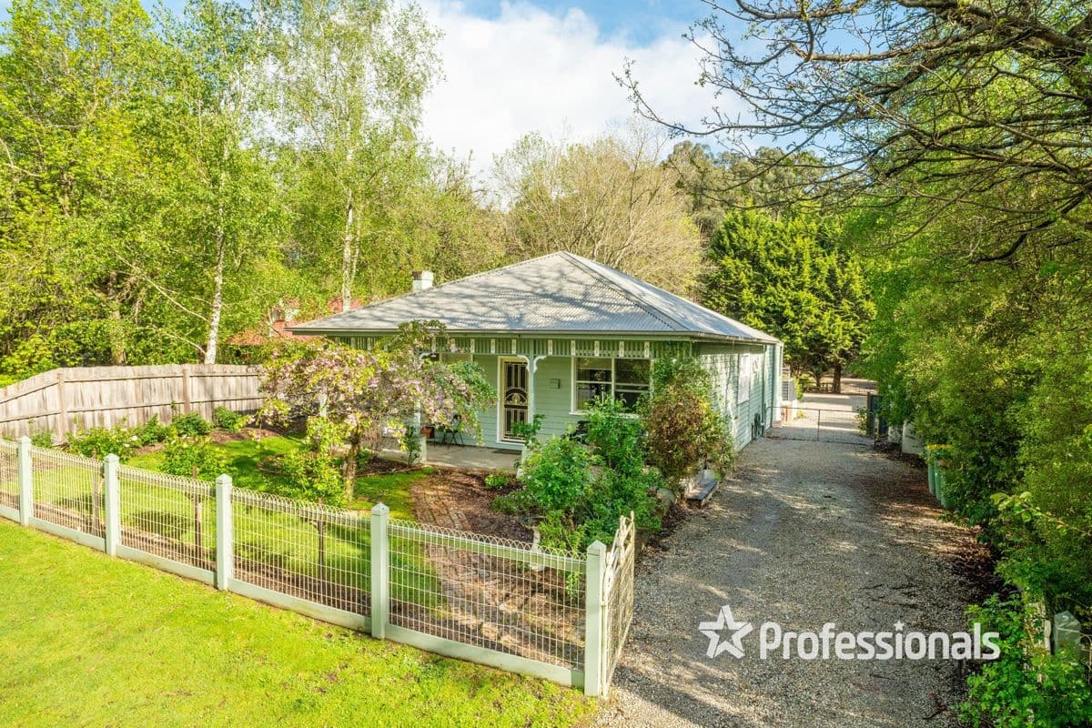 66 Hazeldene Road