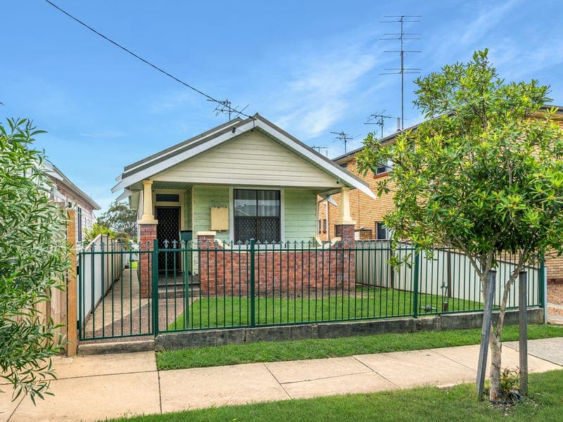 468 Glebe Road, Adamstown