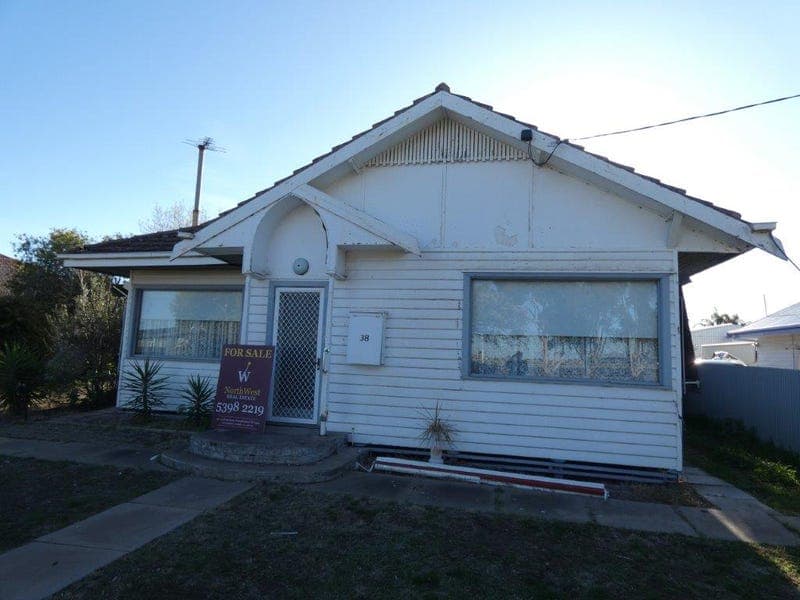 38 South Street, Minyip