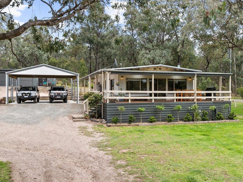 35 Nerrigundah Drive, Glenmaggie