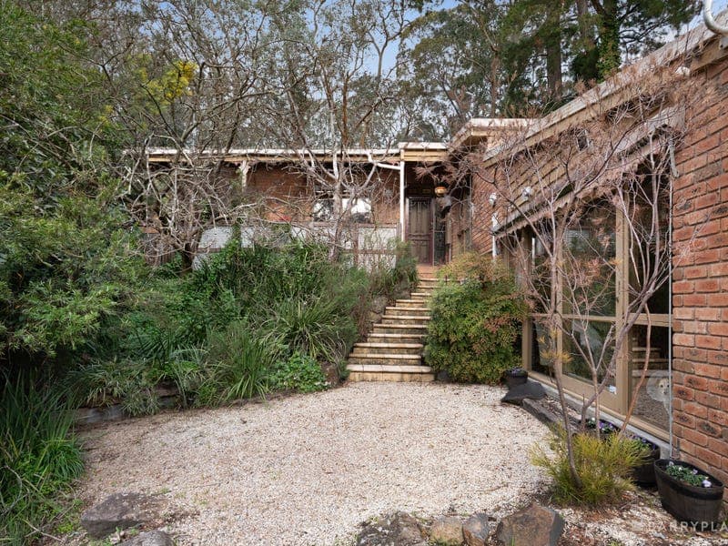 68 Melbourne Hill Road