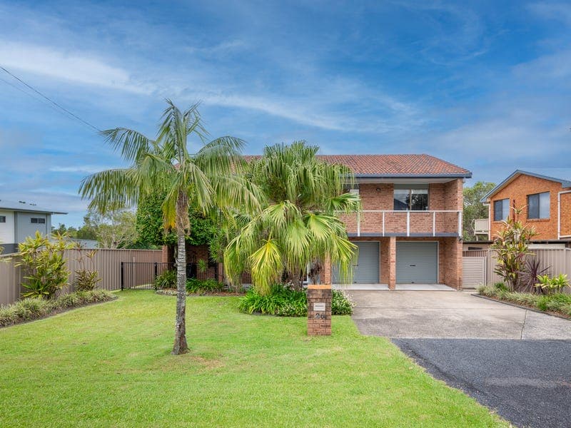 26 Headland Road, Arrawarra Headland