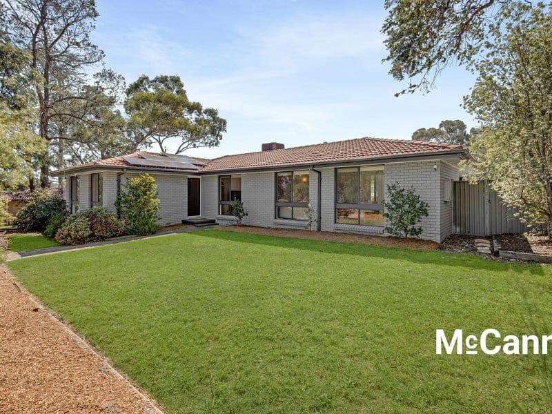 65 McWhae Circuit, Wanniassa
