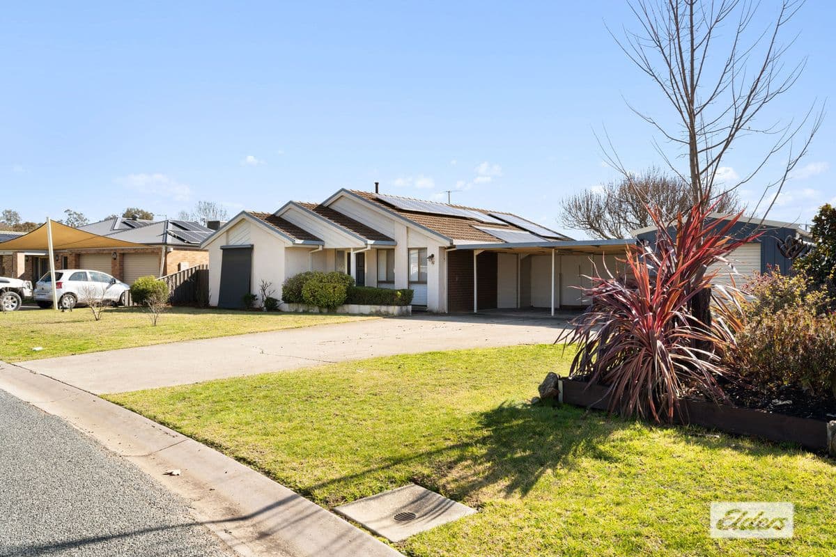 16 ANNIKA PLACE