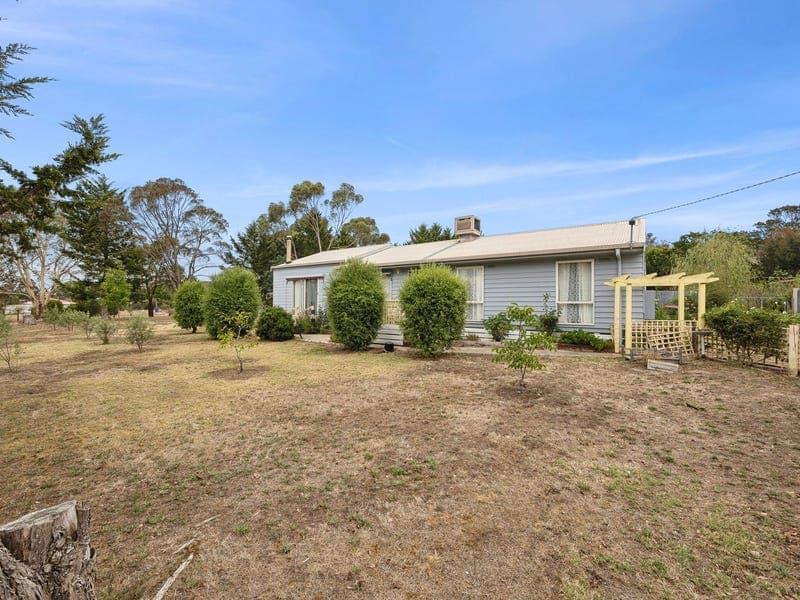 24 Kimberley Drive, Waubra