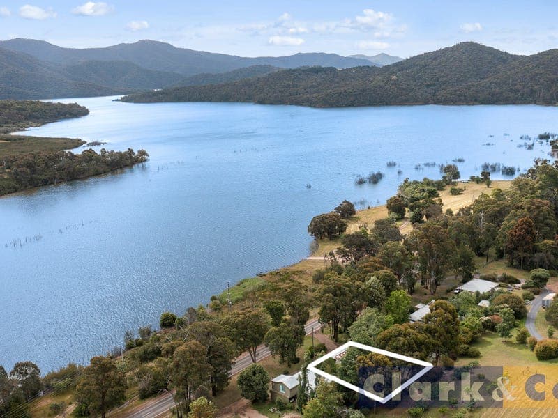 3283 Mansfield-Woods Point Road