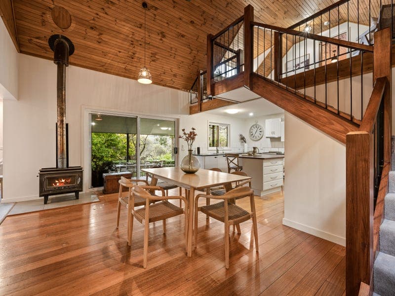 283 Simmonds Creek Road, Tawonga South