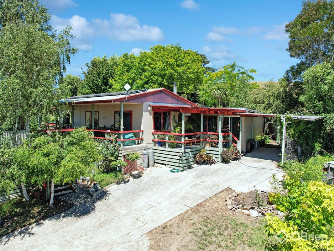 9 & 11 Riverview Rise