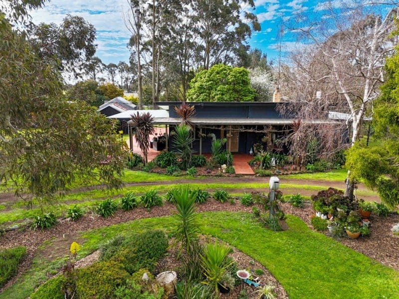 7928 Hamilton Highway, Tarrington