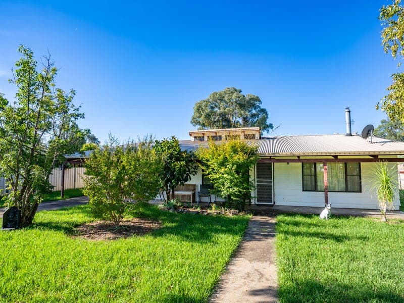 4 Forbes Street, Cargo