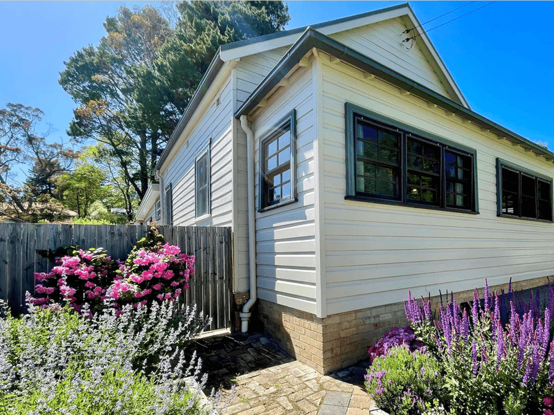 23 Lookout Street, Blackheath