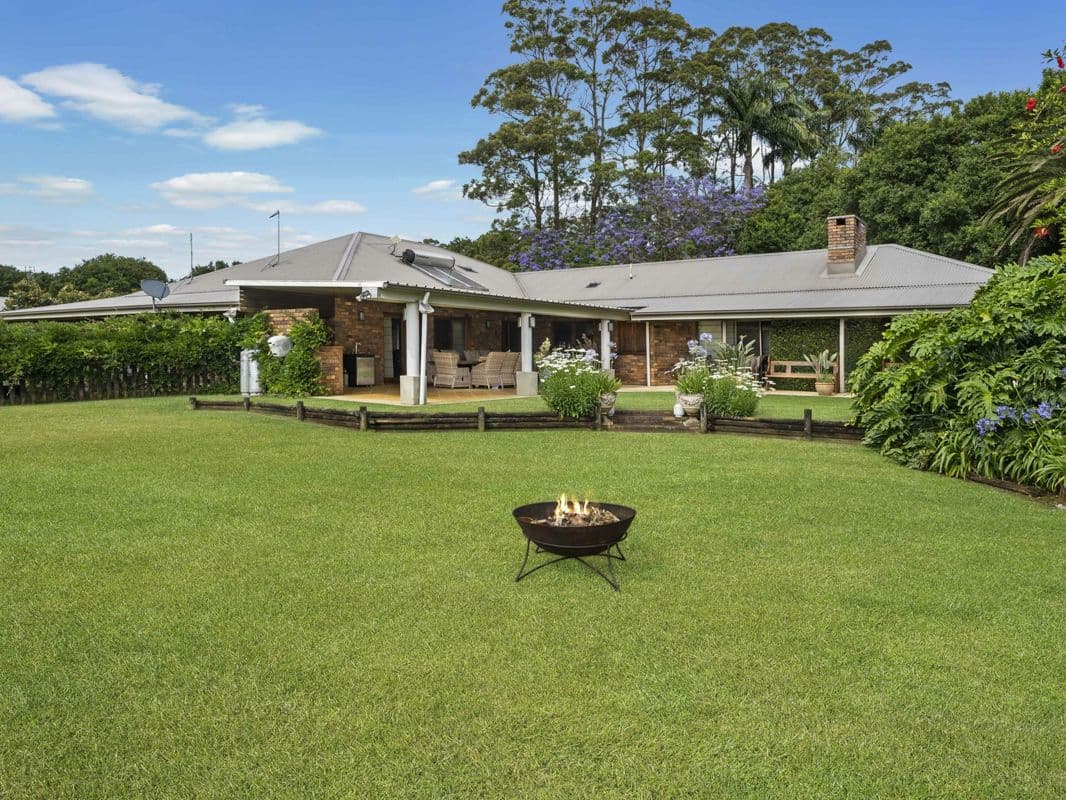 596 Pearces Creek Road