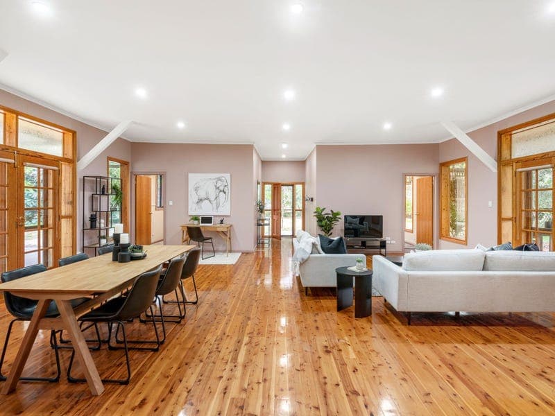 2218 Redlands Road