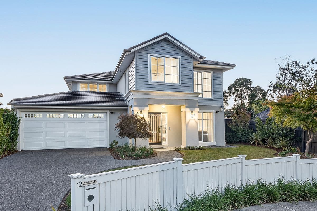 12 Handley Court