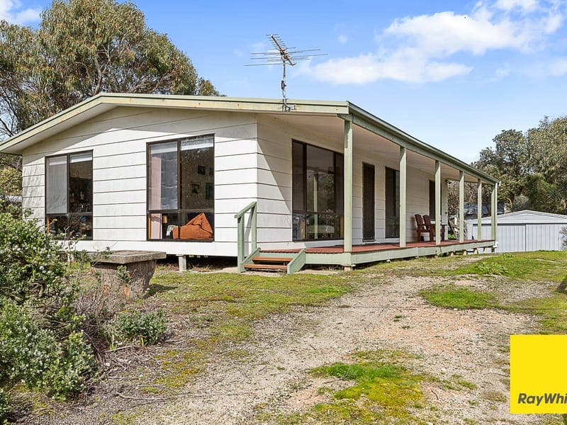 2b Trelawny Avenue, Sandy Point