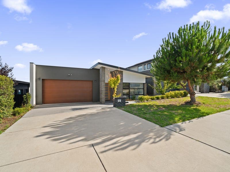 24 Goldbloom Street, Denman Prospect