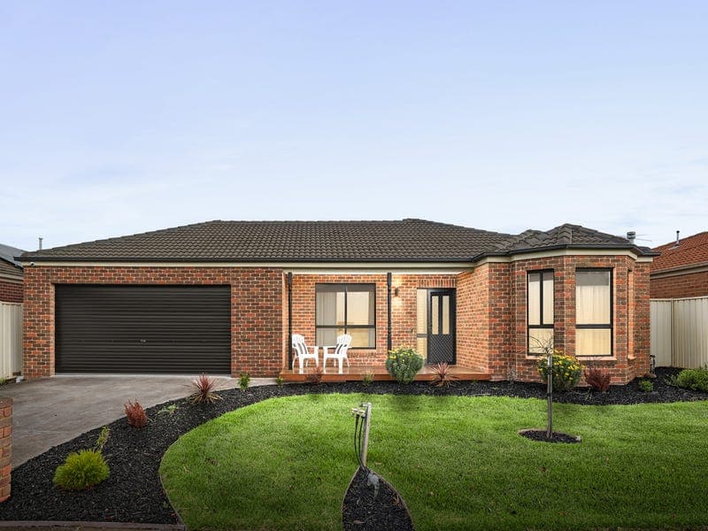 111 Harmony Drive, Tarneit
