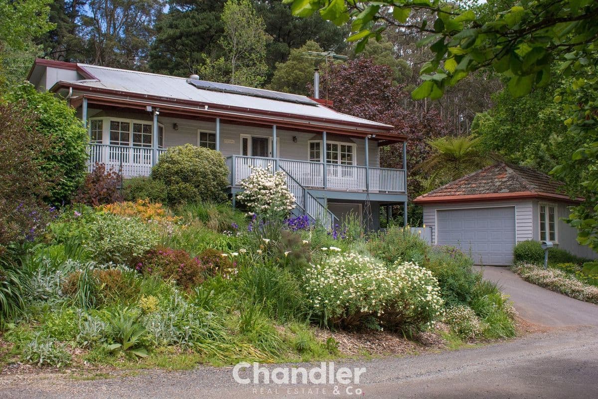 4 Anderson Street