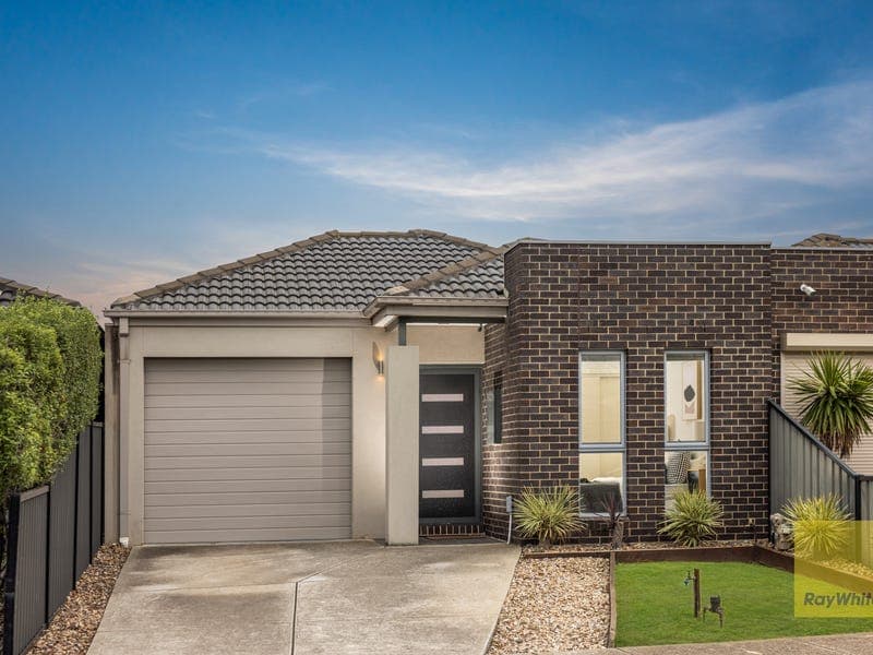 5 Amberley Gardens