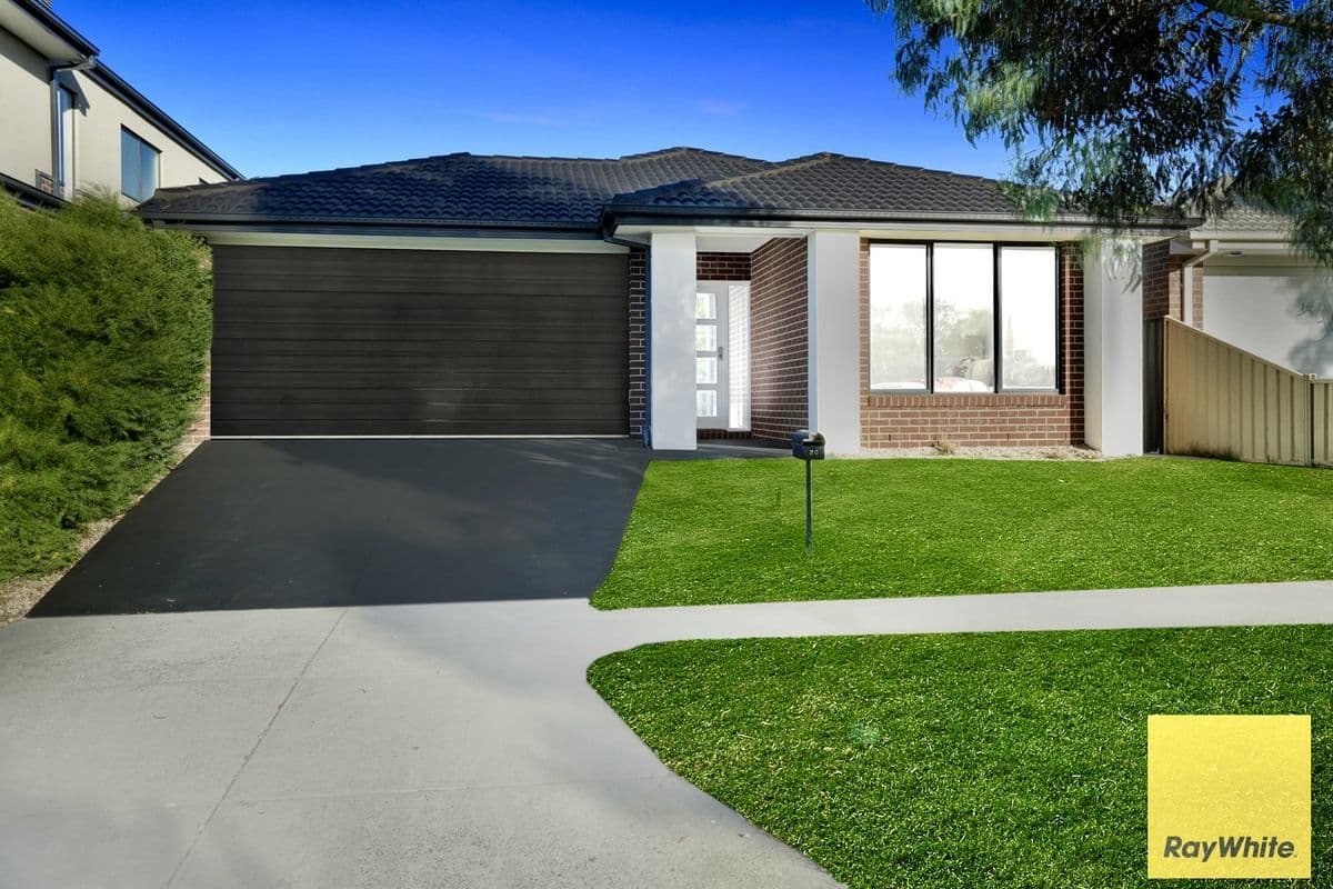 20 Distinction Crescent