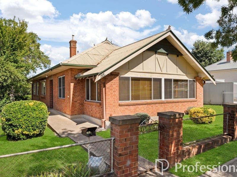 182 Seymour Street, Bathurst