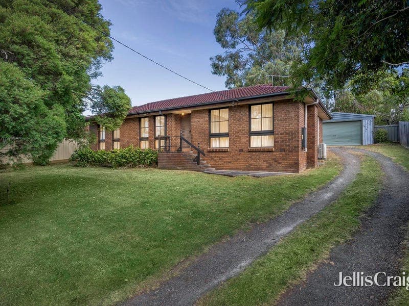 15 George Street