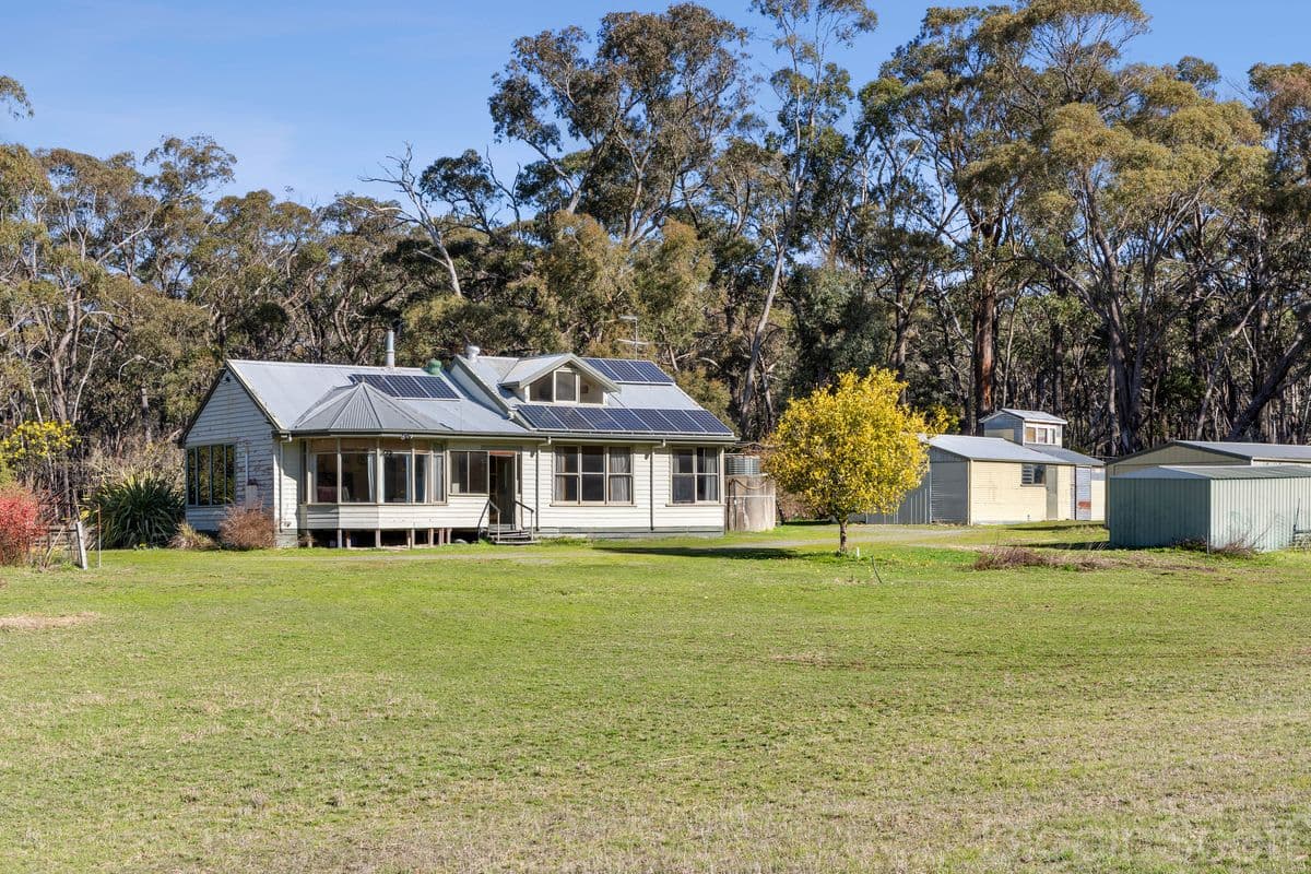 16 Back Hepburn Road