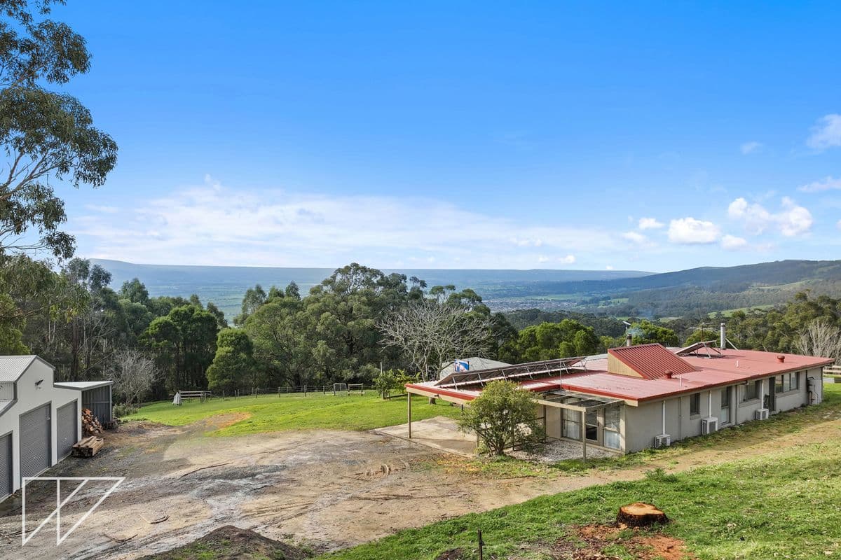 256 Earls Road