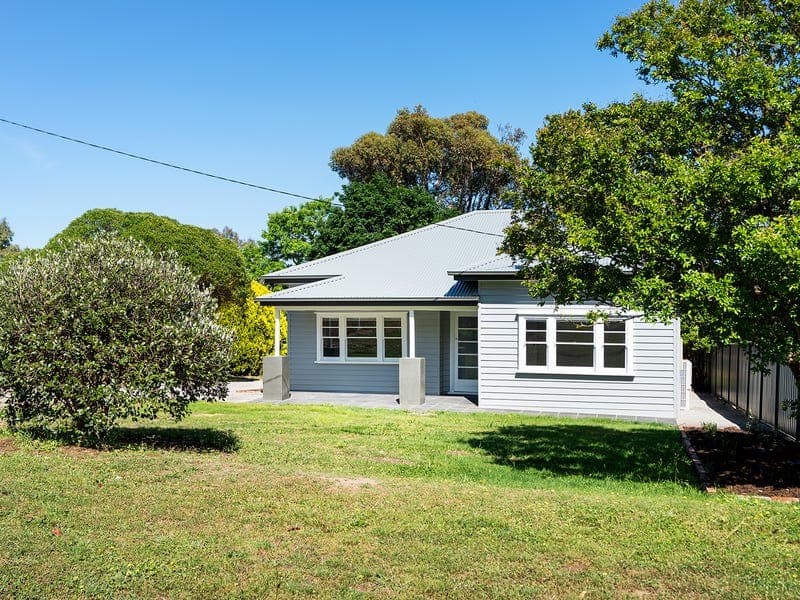 11 Buckley Street