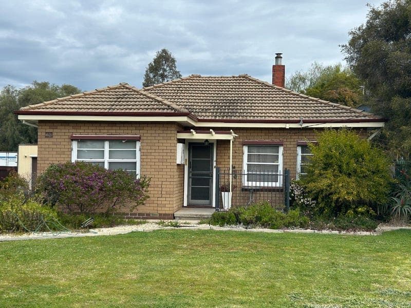 16 PATRICK STREET