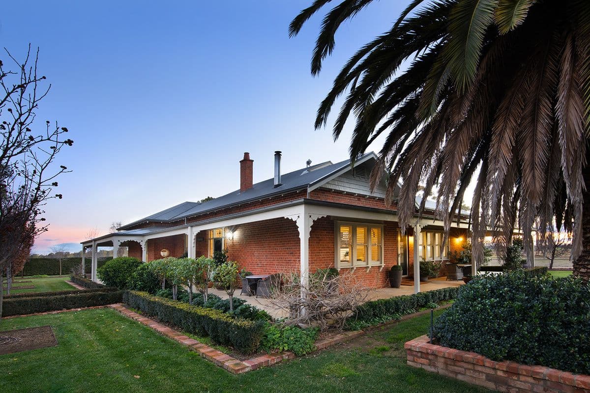 411 Eddington Road