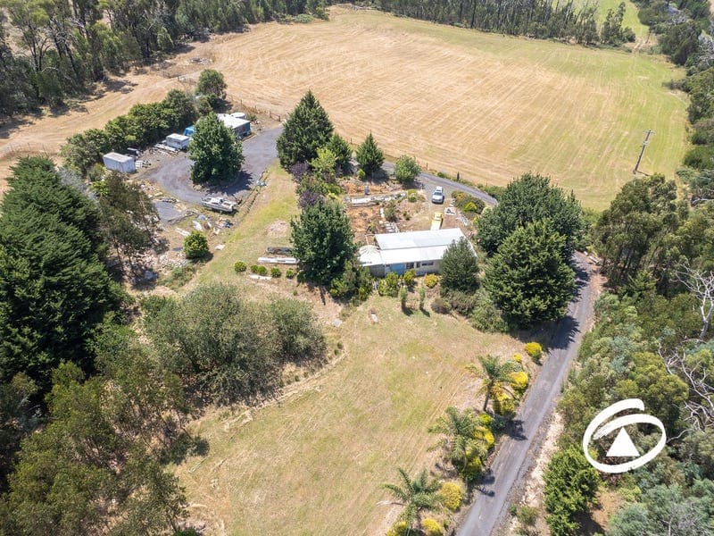 235 TONIMBUK ROAD