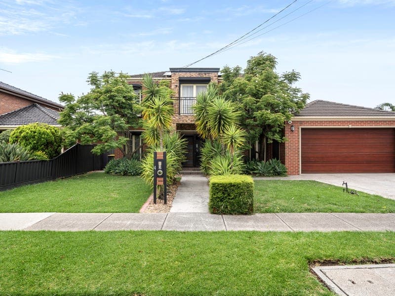 4 Batman Avenue, Keilor Park