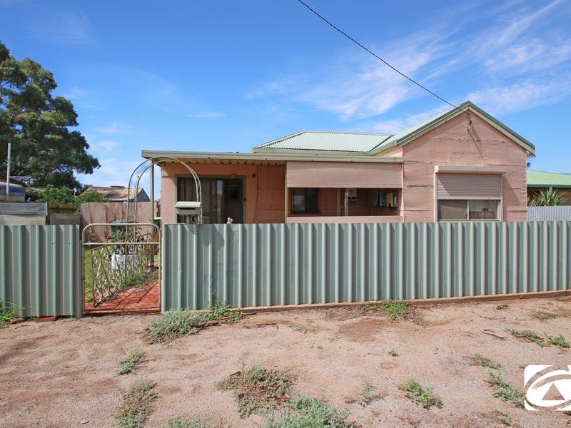 233 Boughtman Street, Broken Hill