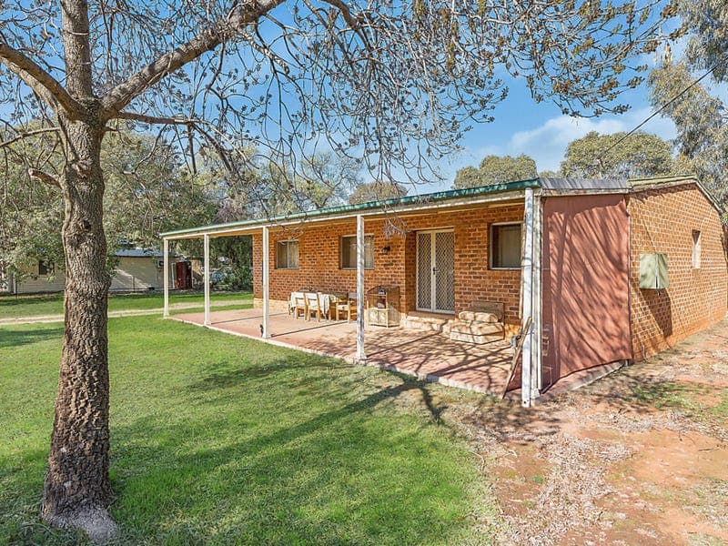 30 Bendee Street, Barellan