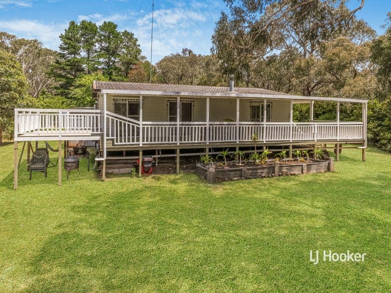 140 Cunninghams Road, Tyaak