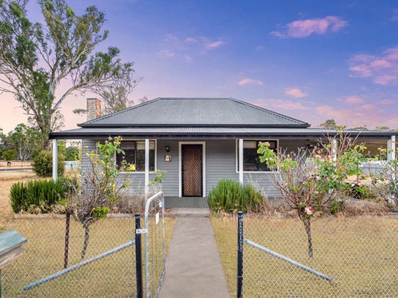 1 High Street, Elmhurst