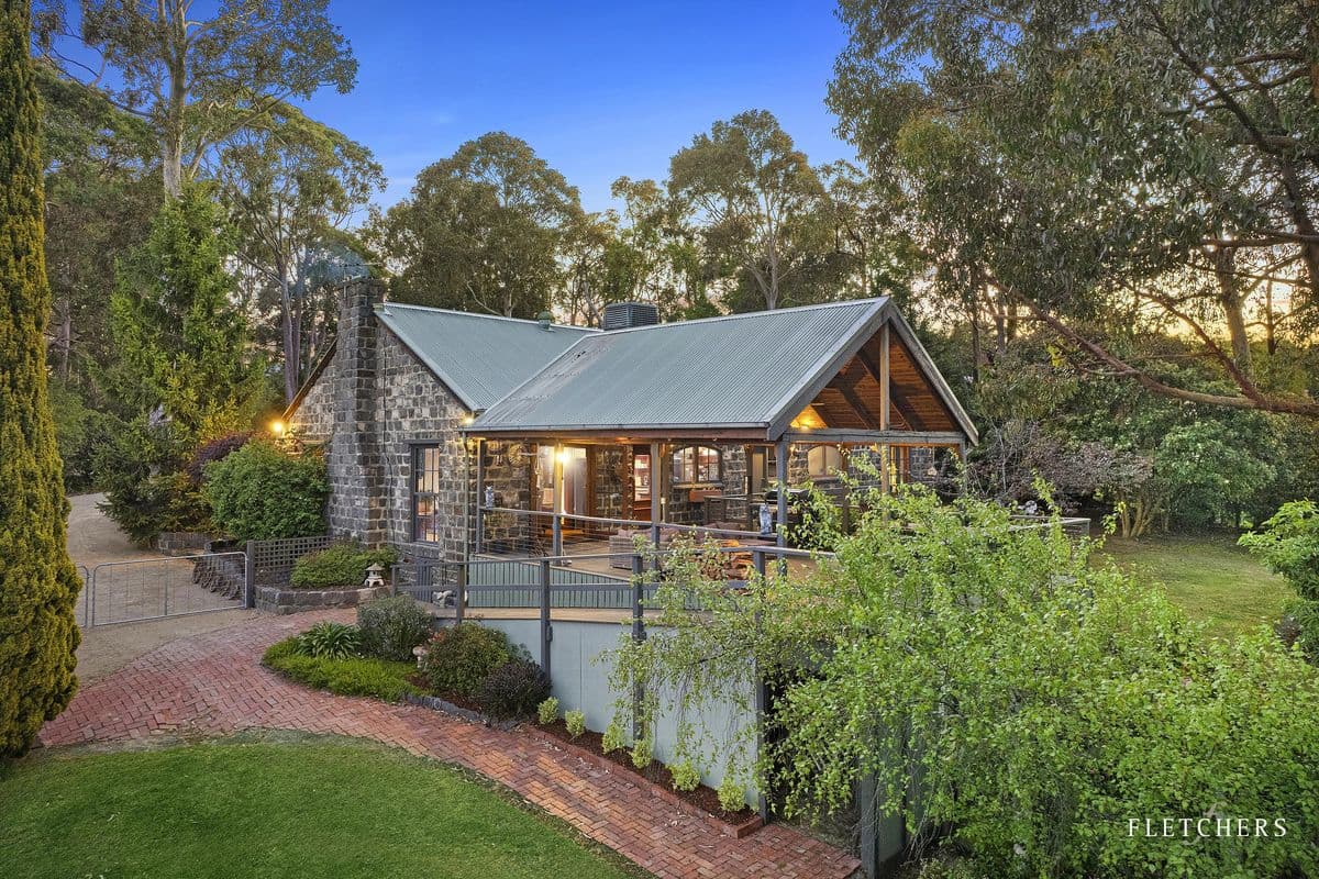 80 MT MORTON ROAD