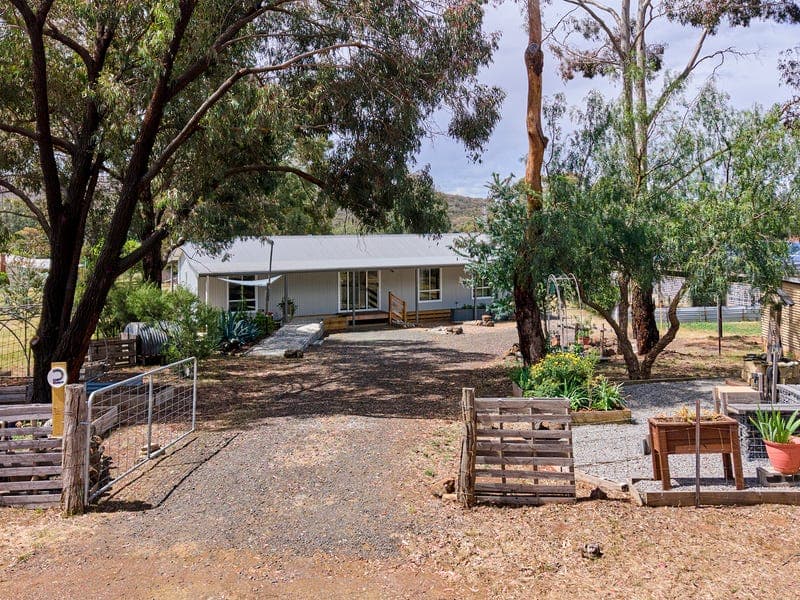 2 McClellans Crescent, Argyle