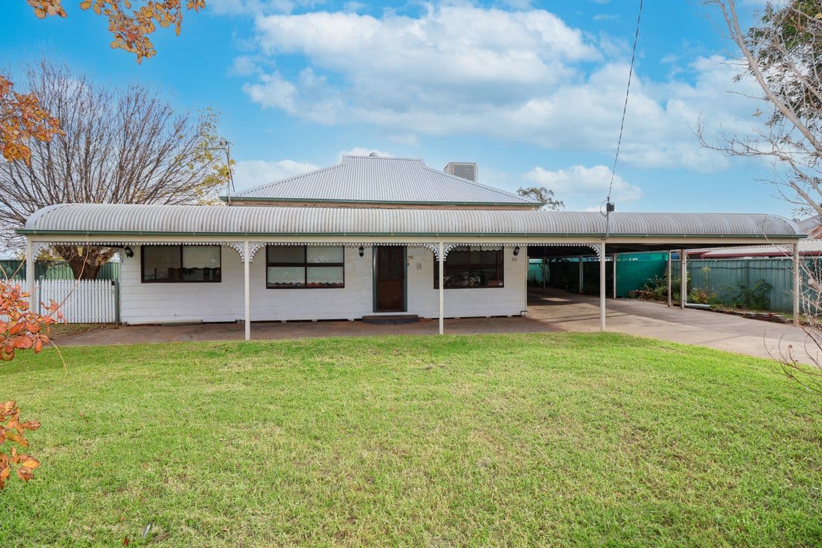 50 Birdwood Avenue