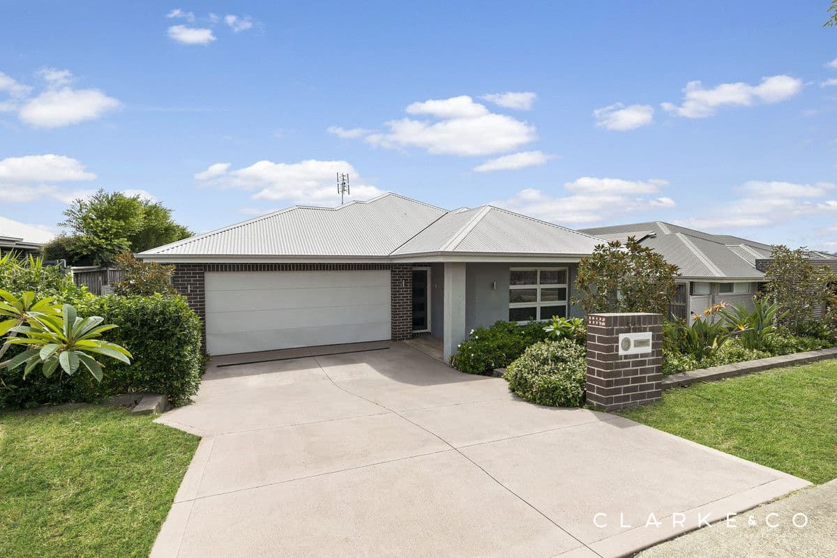 544 Oakhampton Road