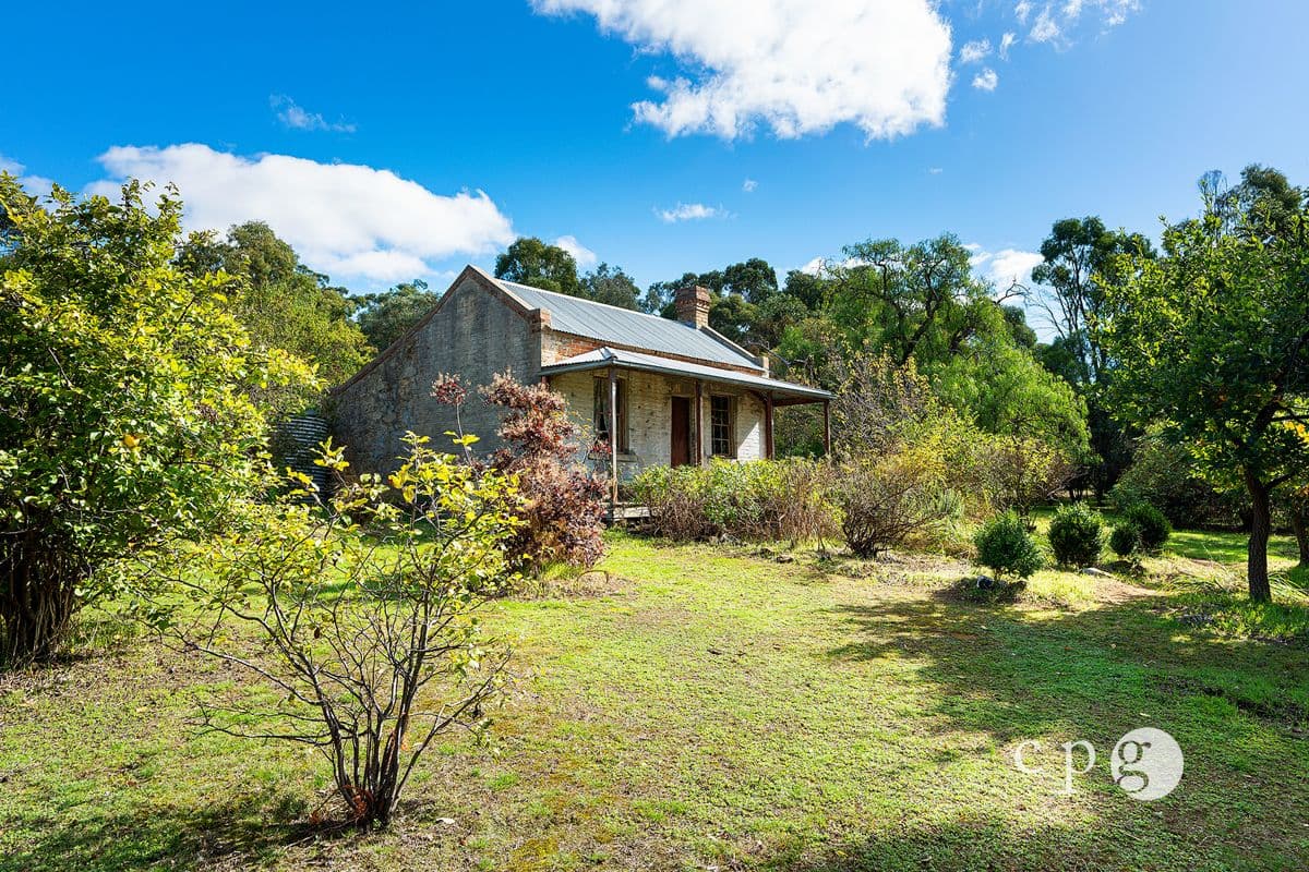 11 Stevens Road