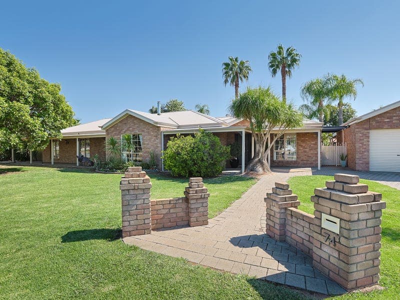 74 Moa Street, Balranald