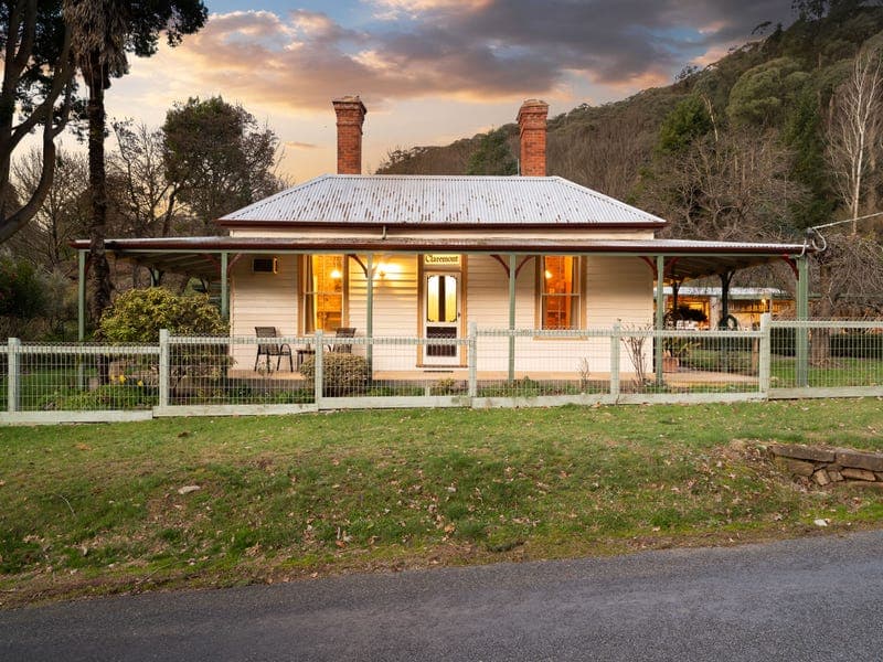 5 WILLIAMS ROAD
