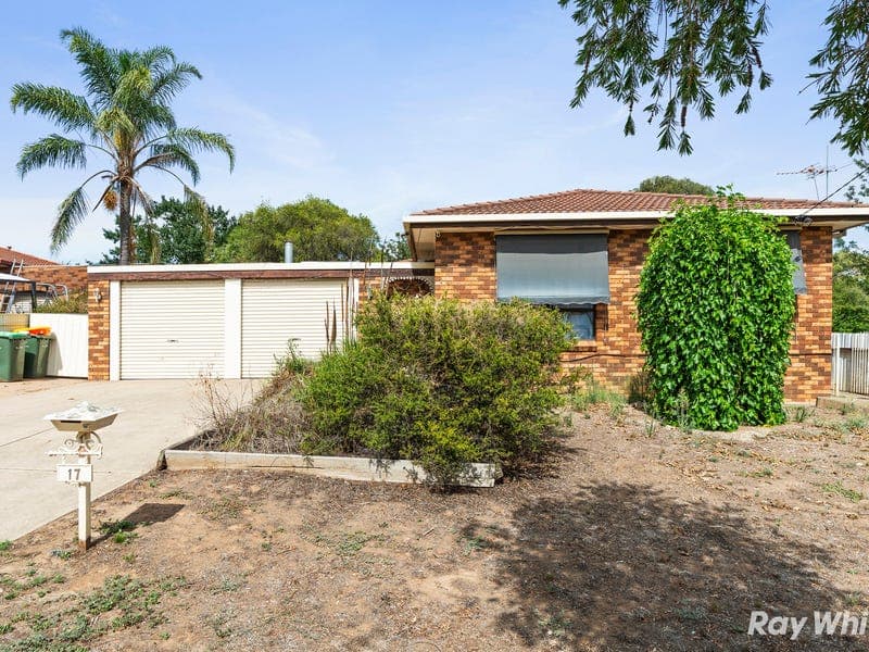 17 Clowes Place, Ashmont