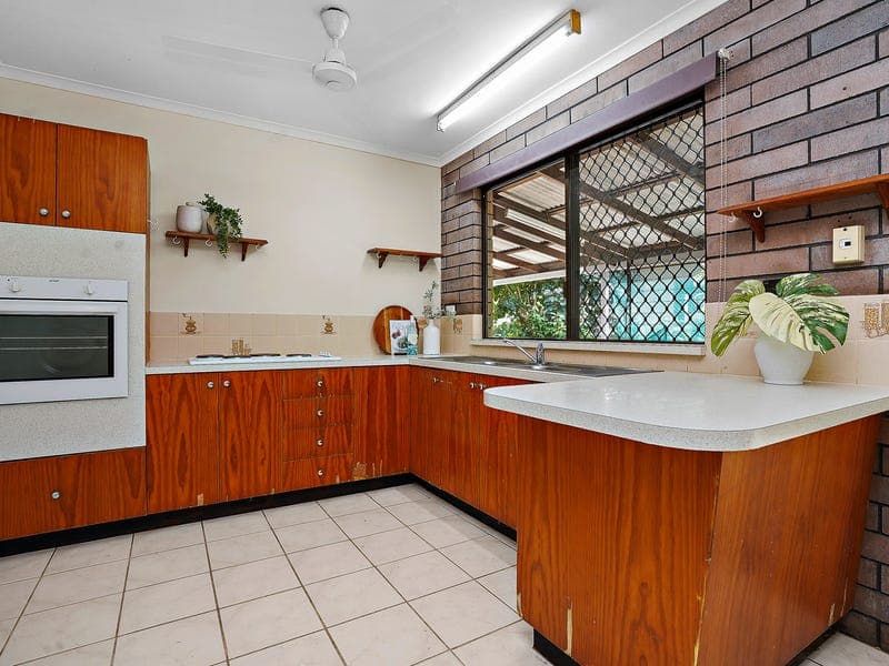 27 Raffles Road, Gray